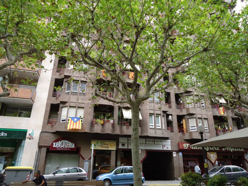 lloguer plaça de pk MOTO a Manresa -pg. Pere III