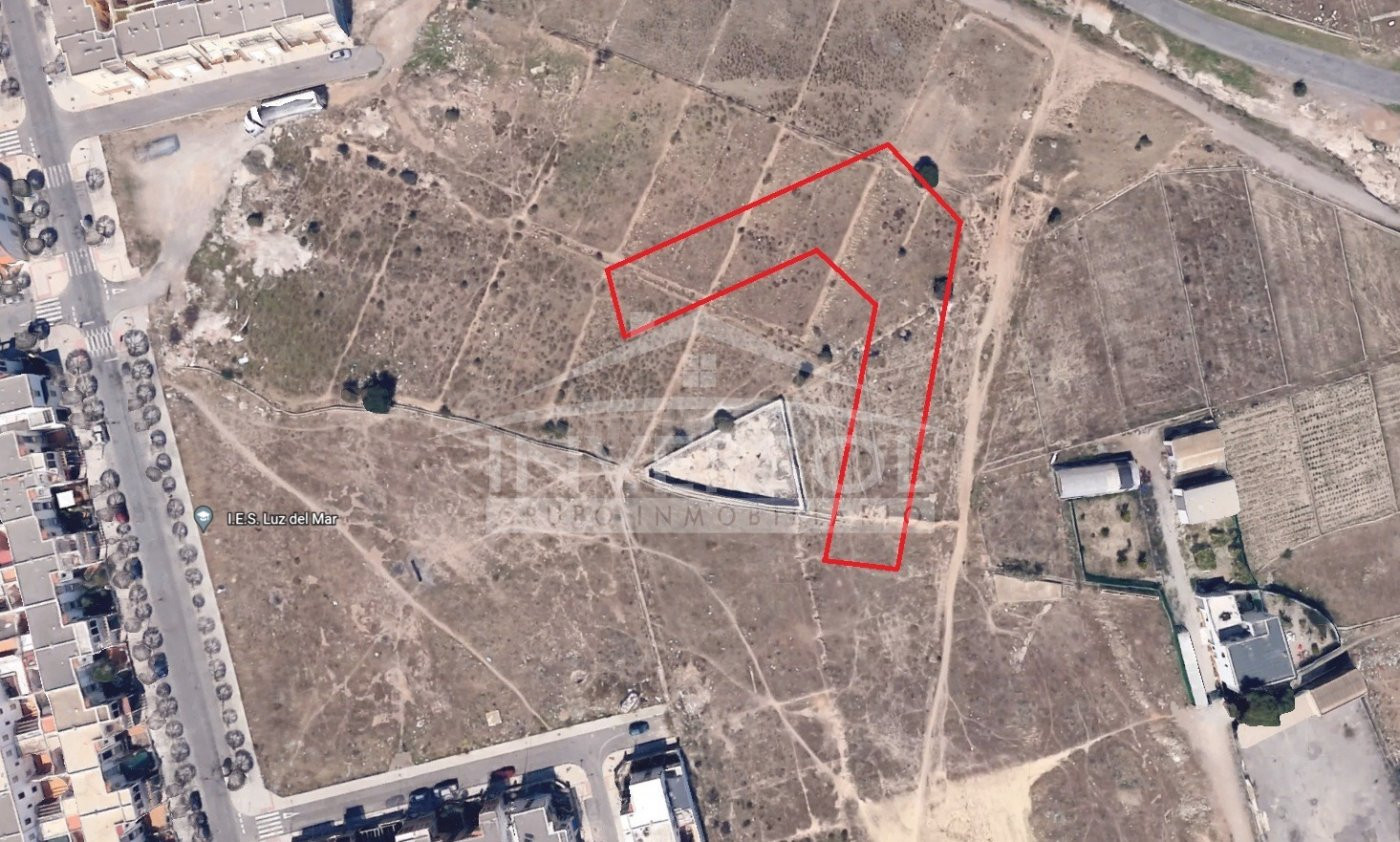TERRENO URBANIZABLE EN EL EJIDO