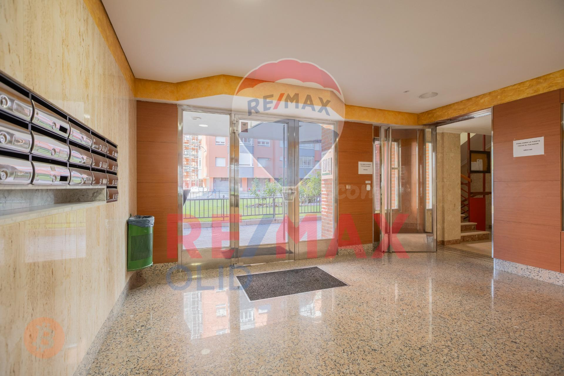 SE VENDE PISO EN PARQUE ARTURO LEON