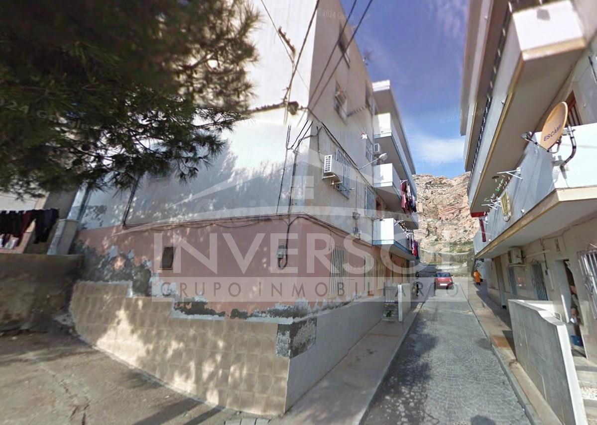 VIVIENDA EN CL REVDA MADRE M MICAELA