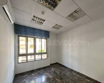 Piso en venta situado en una de las calles más comerciales en El Ejido
