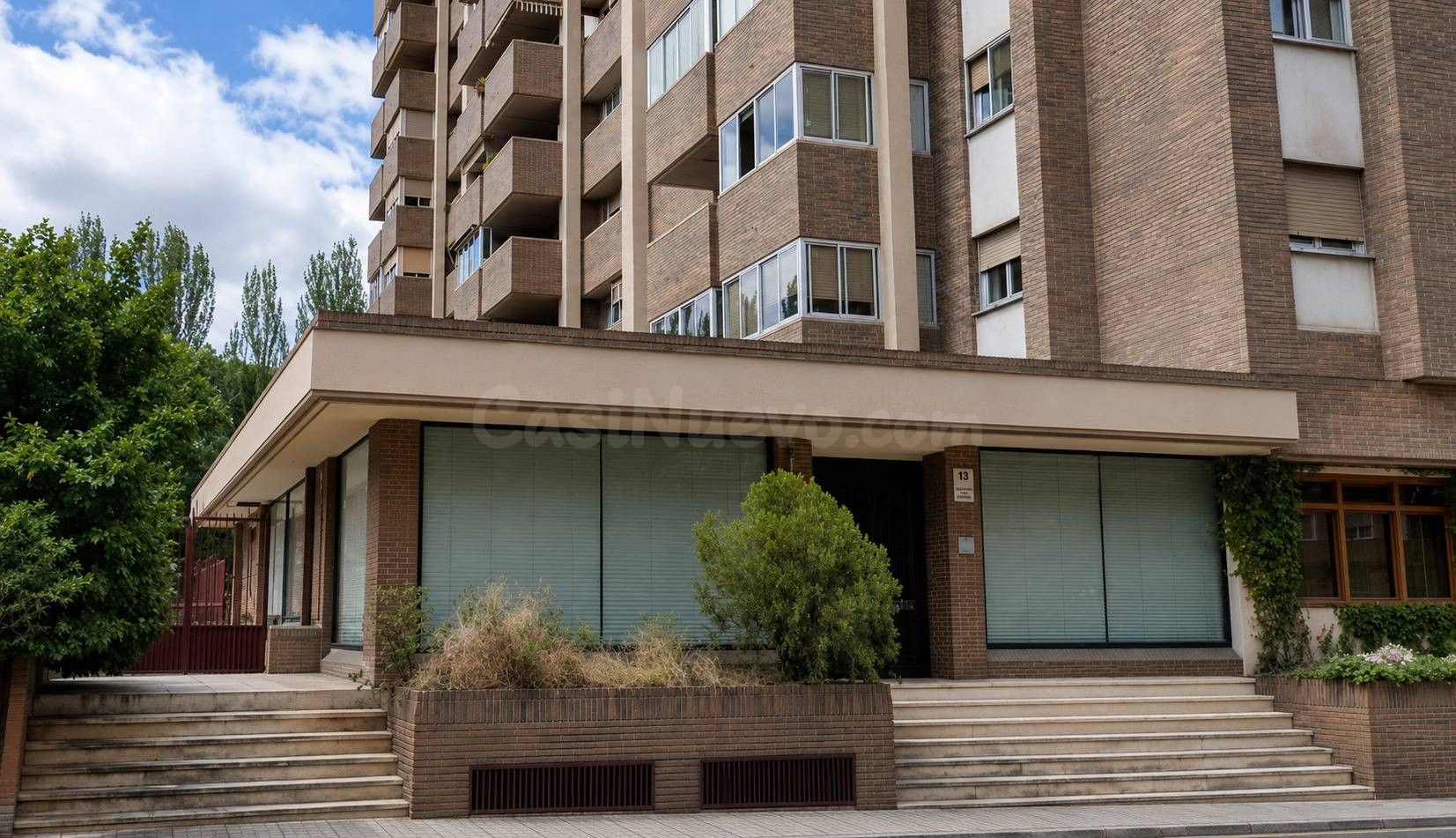 Local con entrada independiente del año 1980 en el centro de la ciudad de Logroño