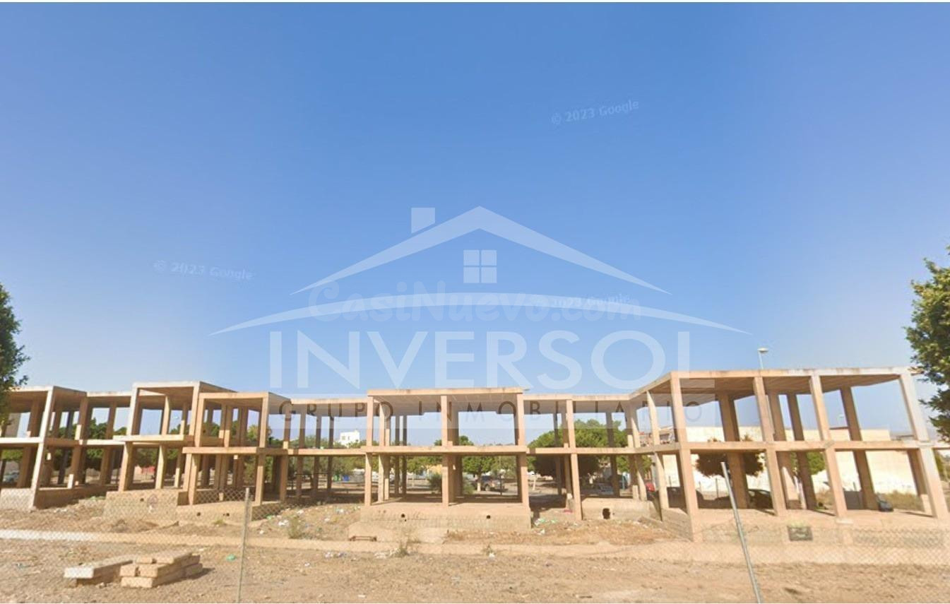 CONSTRUCCIÓN OBRA PARADA