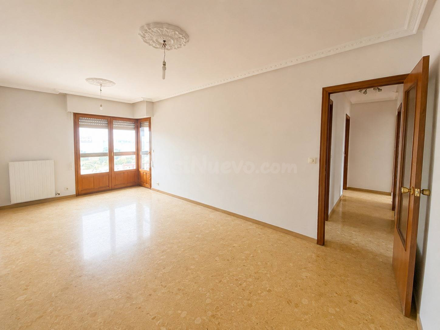 Piso en venta en calle Santa Elena - foto 3