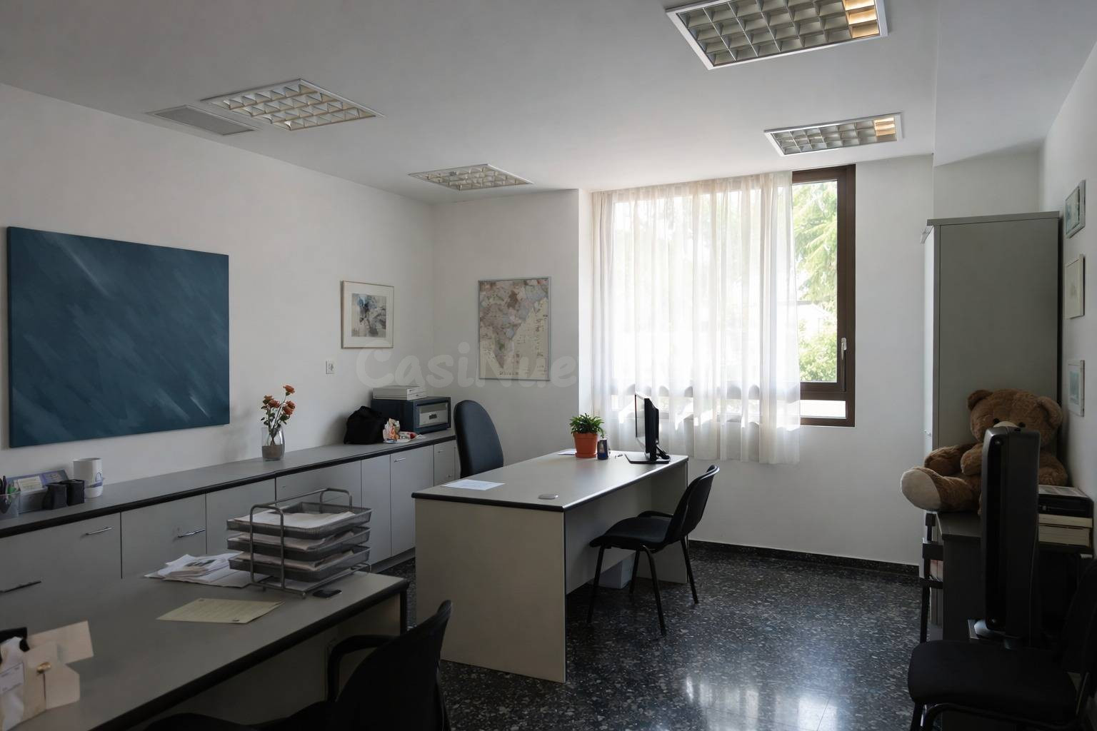 Amplio Local Comercial en Planta Baja y Primera con Excelent - foto 3