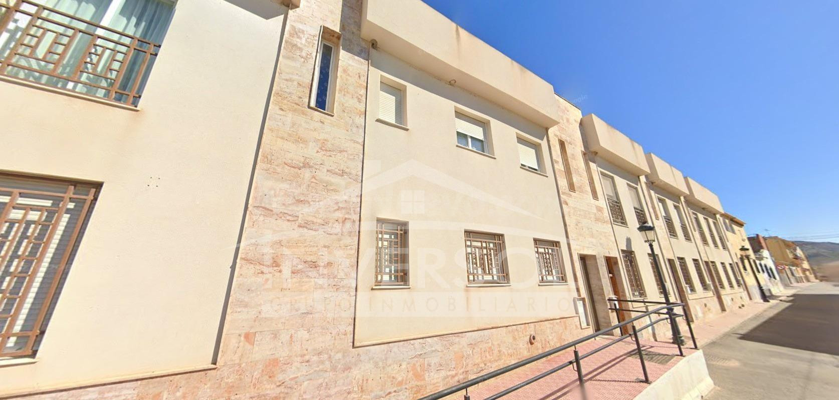 VIVIENDA DE PLANTA BAJA EN CL SEGURA