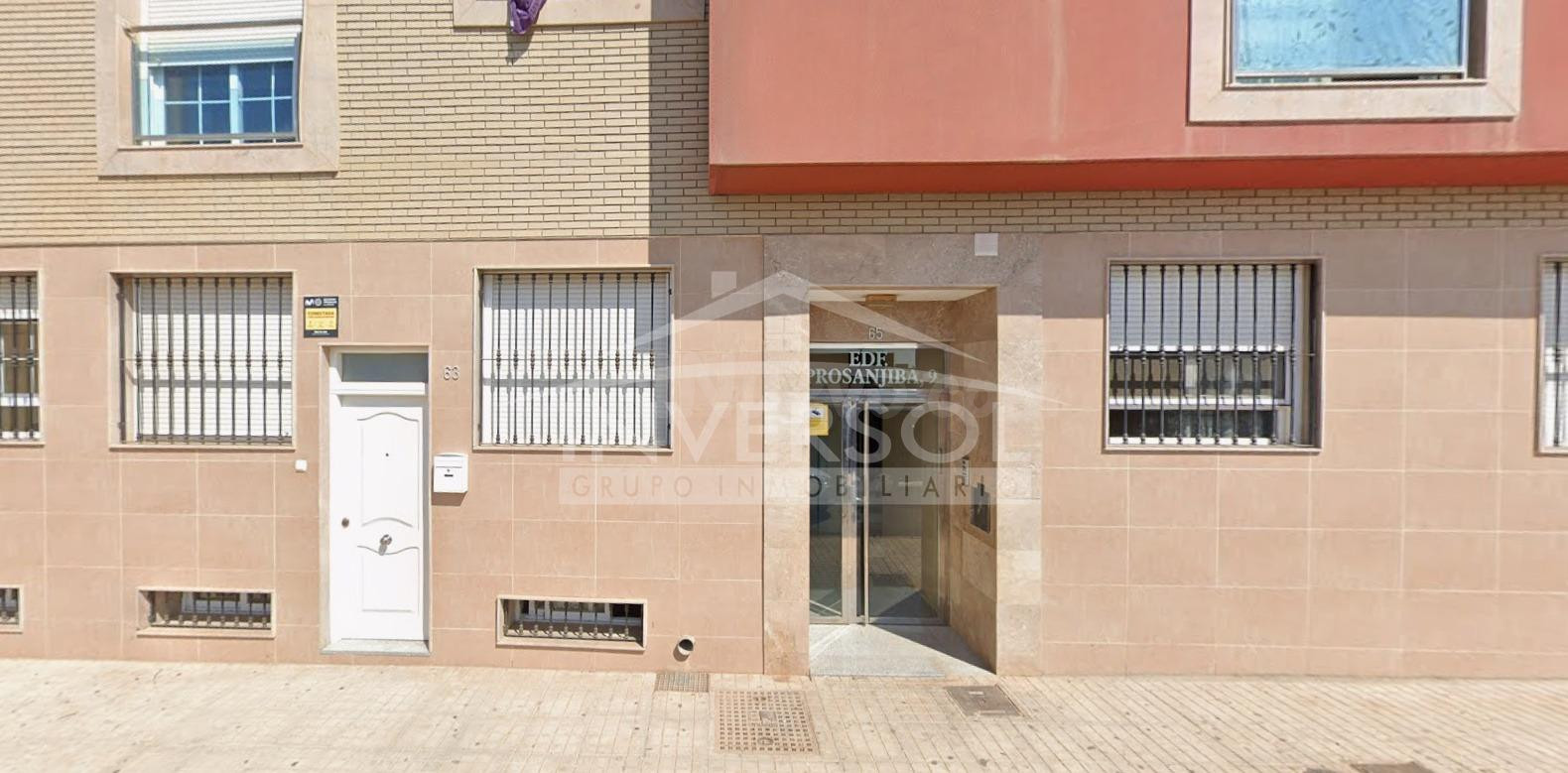 PISO EN SANTA MARIA DEL AGUILA CON PLAZA DE APARCAMIENTO Y   - foto 2