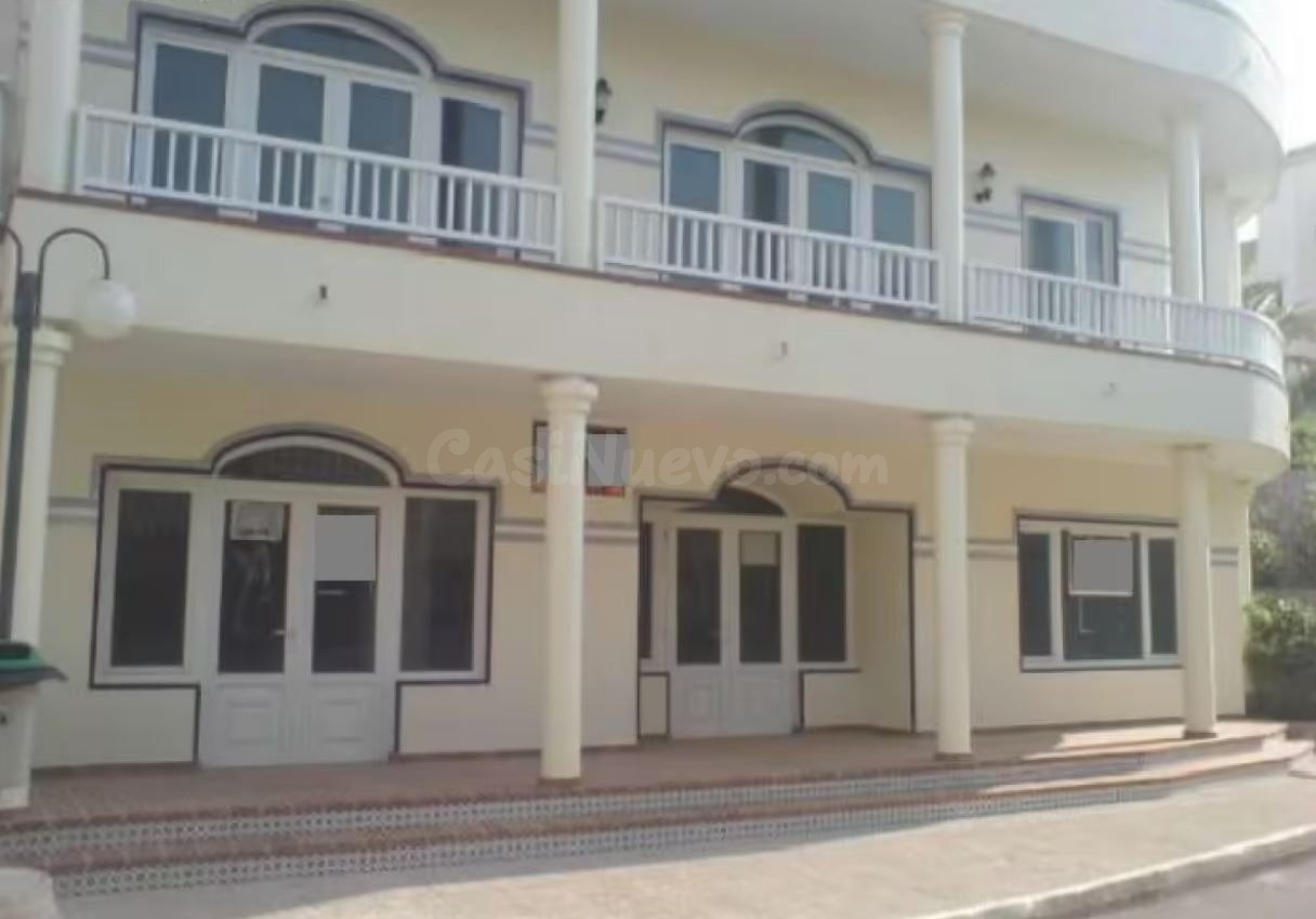 Local comercial 830m² en venta - La Manga del Mar Menor Cart - foto 2