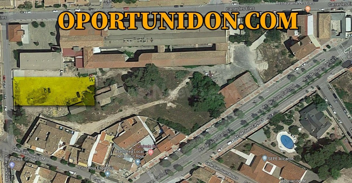 SOLAR CENTRO DE IBI. 1187 M2 DE PARCELA QUE PERMITEN 4748 M2 CONSTRUIDOS.