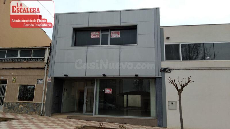 Local comercial y oficina en Castalla