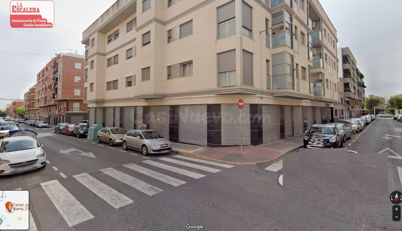 Venta magnifico local a pie de calle