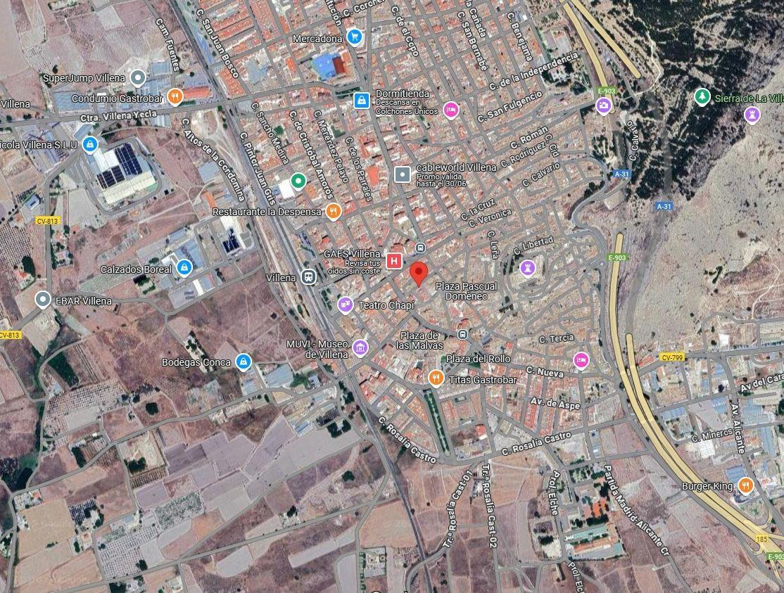 Local de obra, 230m2 en periferia