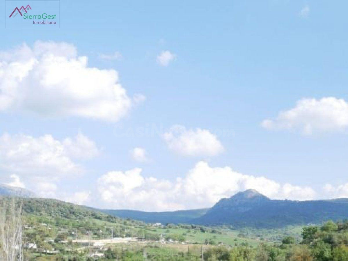 VENTA SOLAR ZONA EXPANSIÓN UBRIQUE