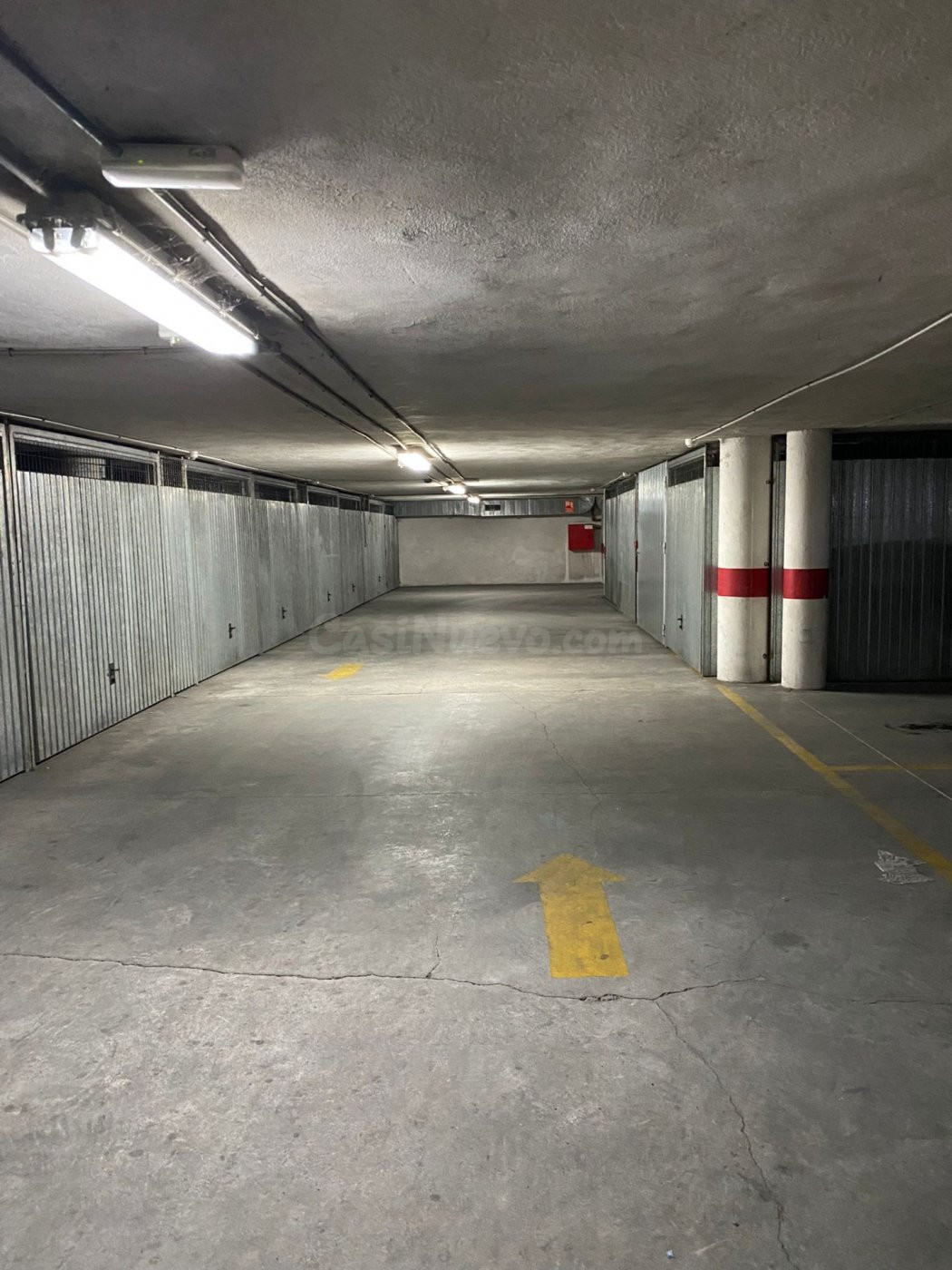 VENTA PLAZA DE GARAJE CERRADA. UBRIQUE CENTRO