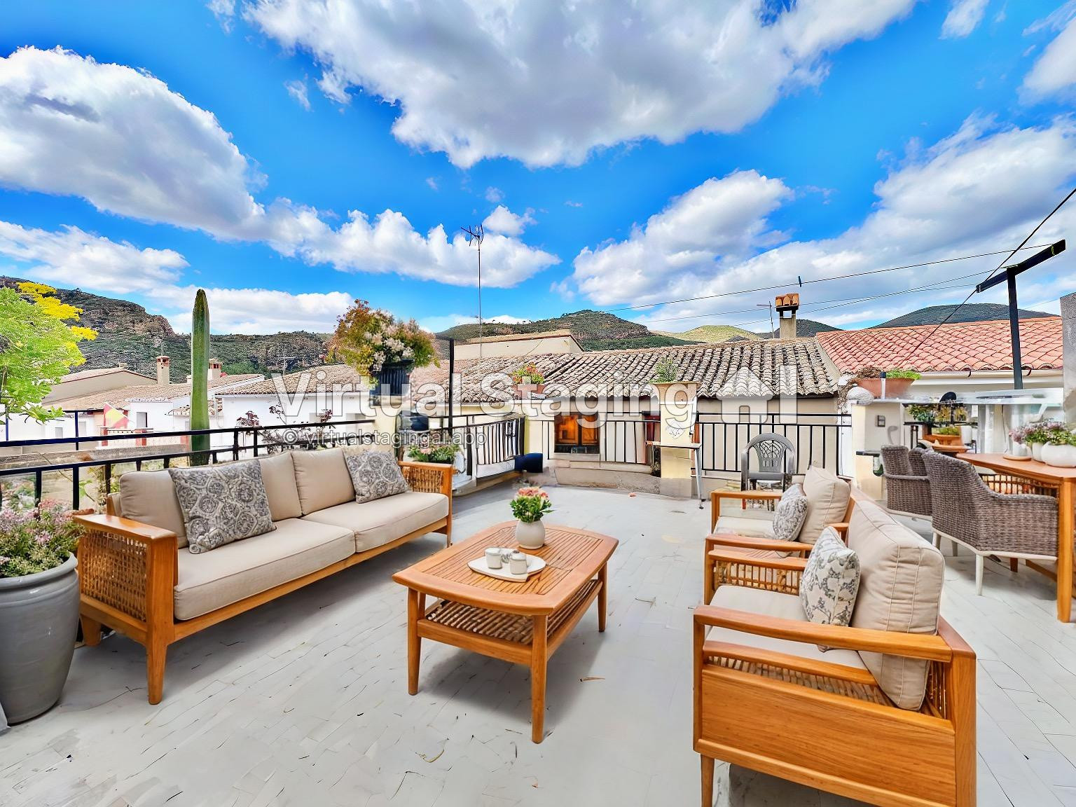 CASA A LA VENTA JUNTO A LA SIERRA CALDERONA