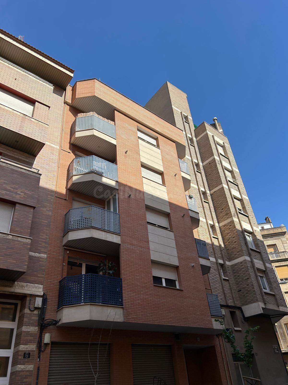 APARTAMENTO SEMINUEVO DE 2HAB EN ZONA RECTORAT CON INQUILINO