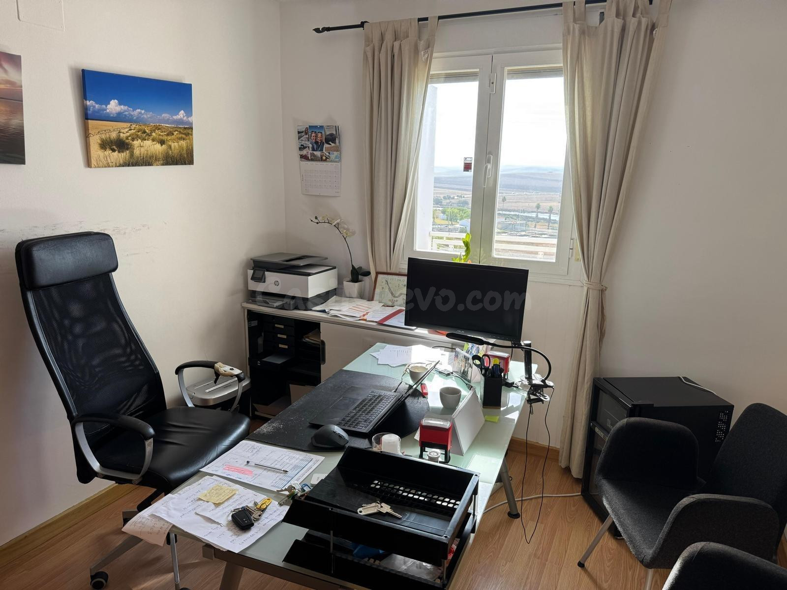 CASA CON TERRAZA Y JARDÍN EN CONIL DE LA FRA. - foto 4