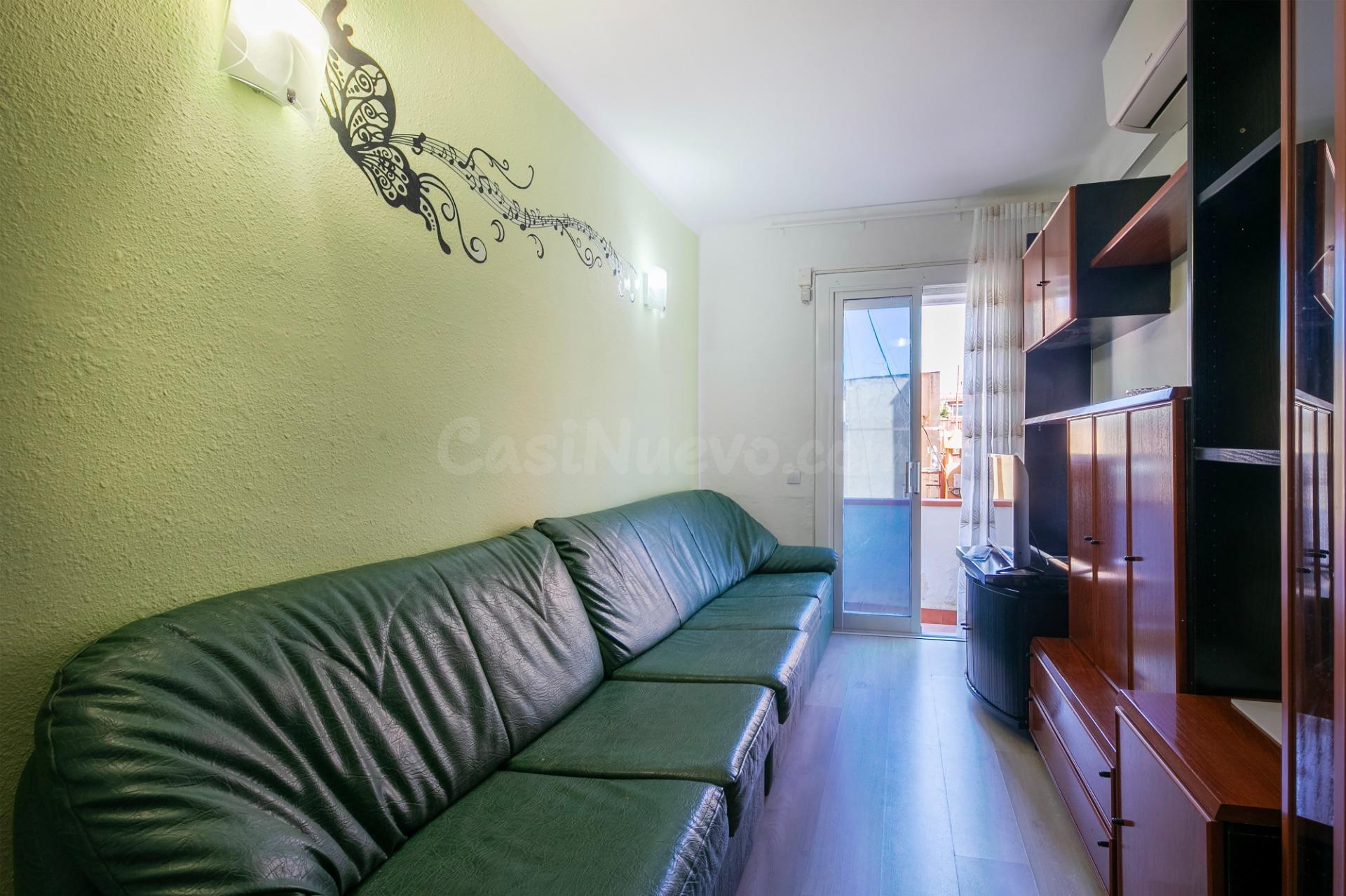Luminoso apartamento de 1 dormitorio junto al metro Coll | La Teixonera
