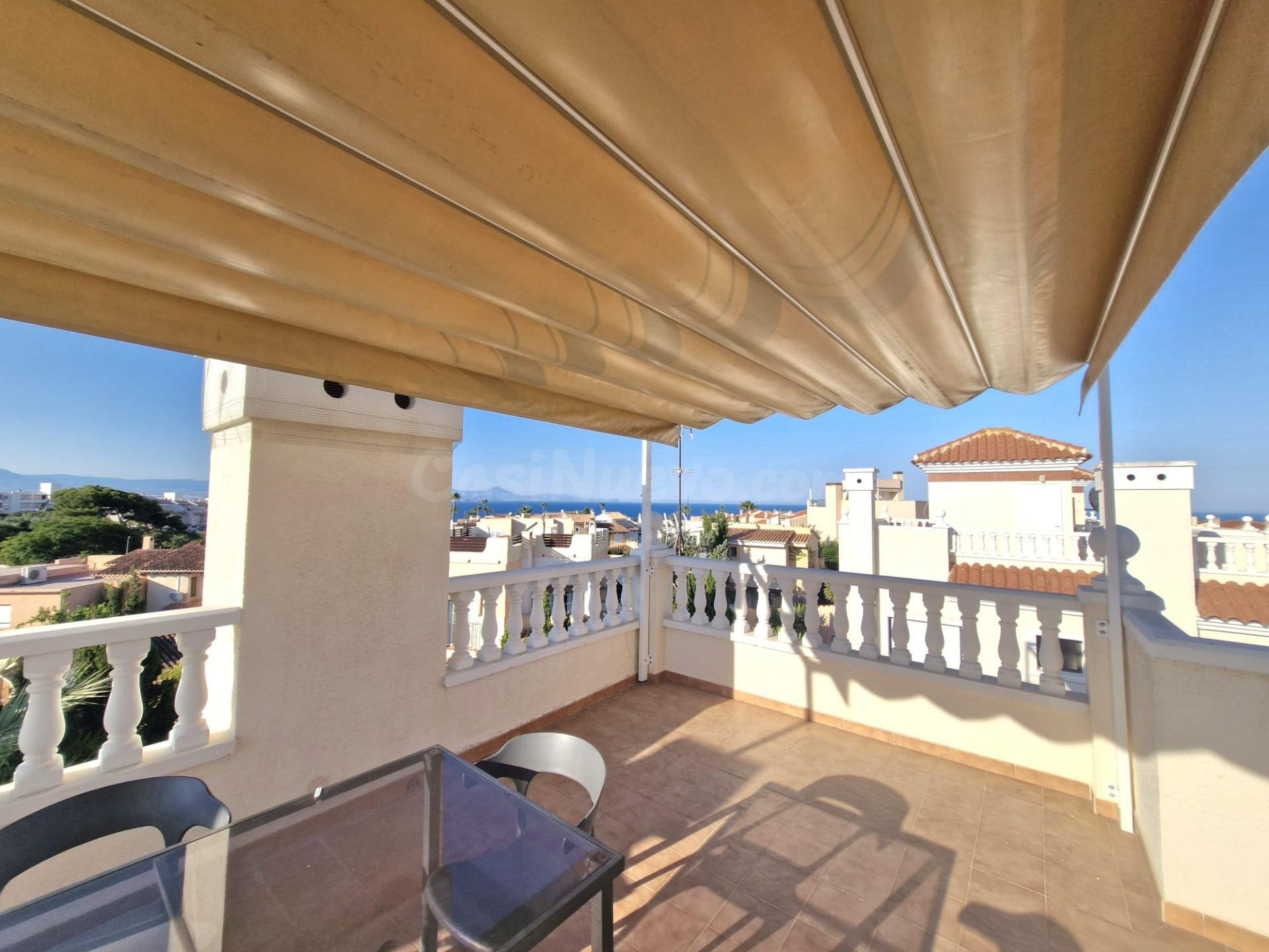 IMPECABLE BUNGALOW EN EXCLUSIVA URBANIZACION GRAN VISTA -OLIVO DE ORO GRAN ALACANT