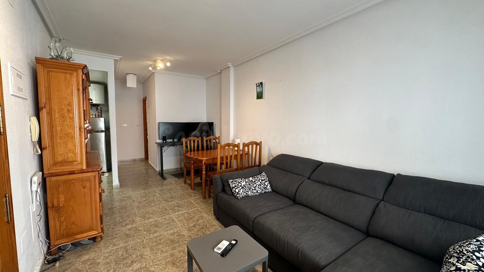 ÁTICO DE 1 HAB Y 1 BAÑO CON TERRAZA EN EL CENTRO DE TORREVIEJA