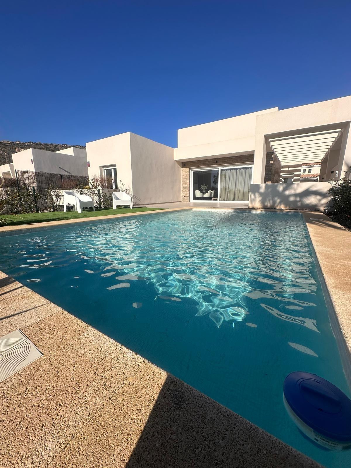 Villa 4 habitaciones 318m² en venta - Algorfa