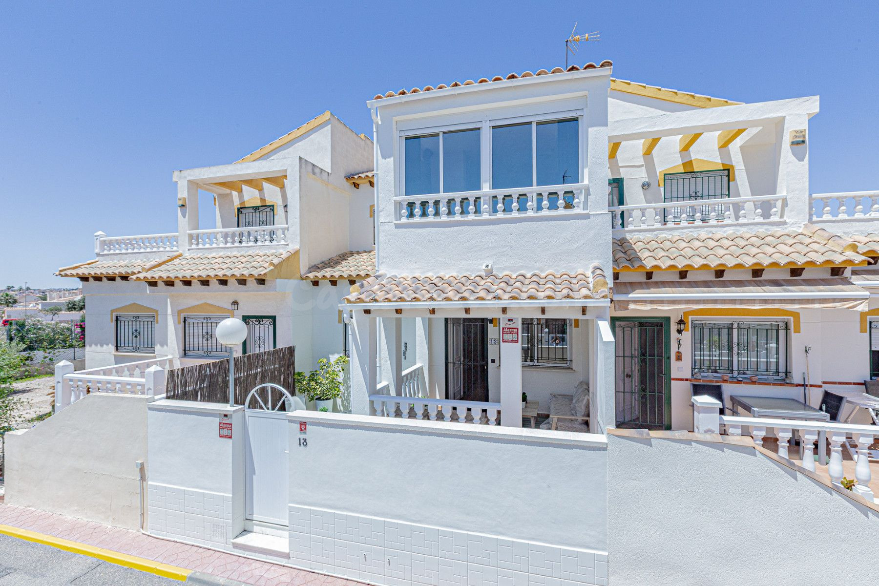Casa 3 habitaciones 82m² en venta - Urbanización Perla del Mar