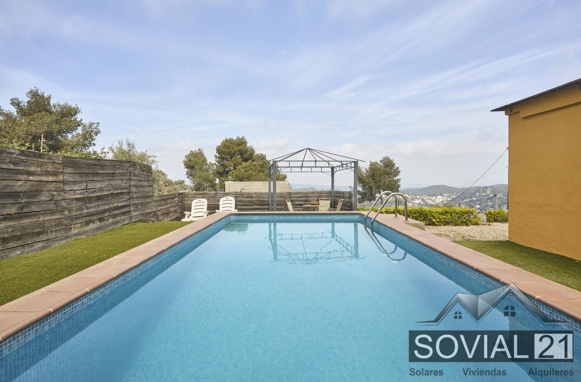Exclusiva finca con dos viviendas independientes y vistas espectaculares en Collserola