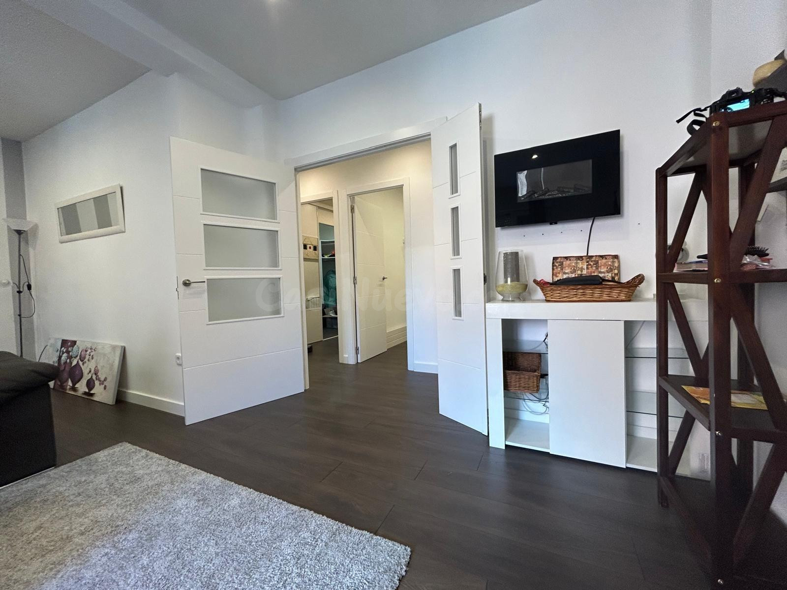 EXCELENTE VIVIENDA EN BARRIO SAN LORENZO