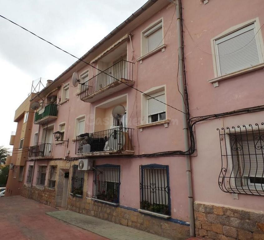 Acogedor Piso Exterior en Arneva, Orihuela - Oportunidad Única por €53,500