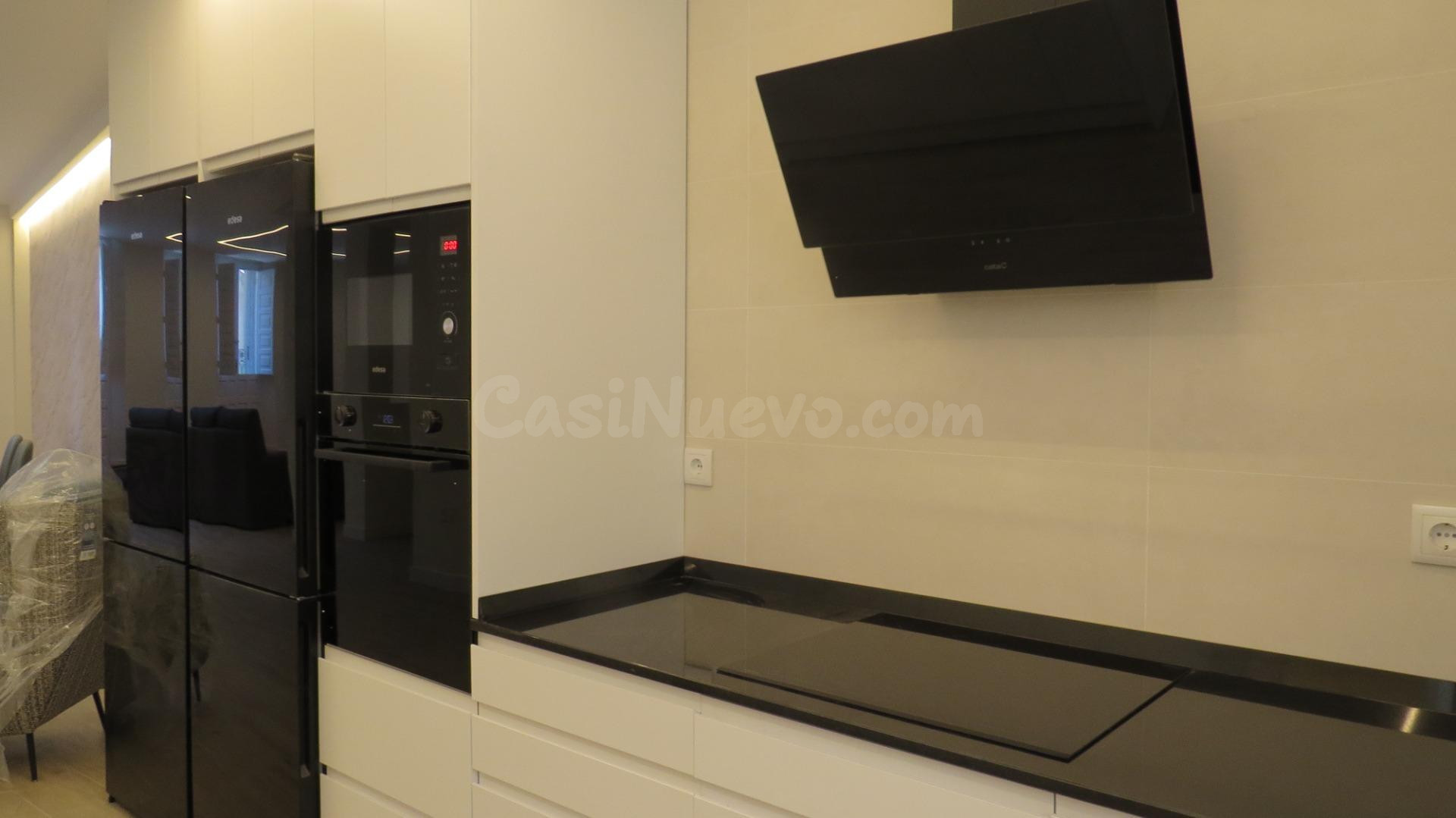 ALQUILER DE EXCLUSIVO PISO EN CALLE REAL, SEGOVIA - foto 3
