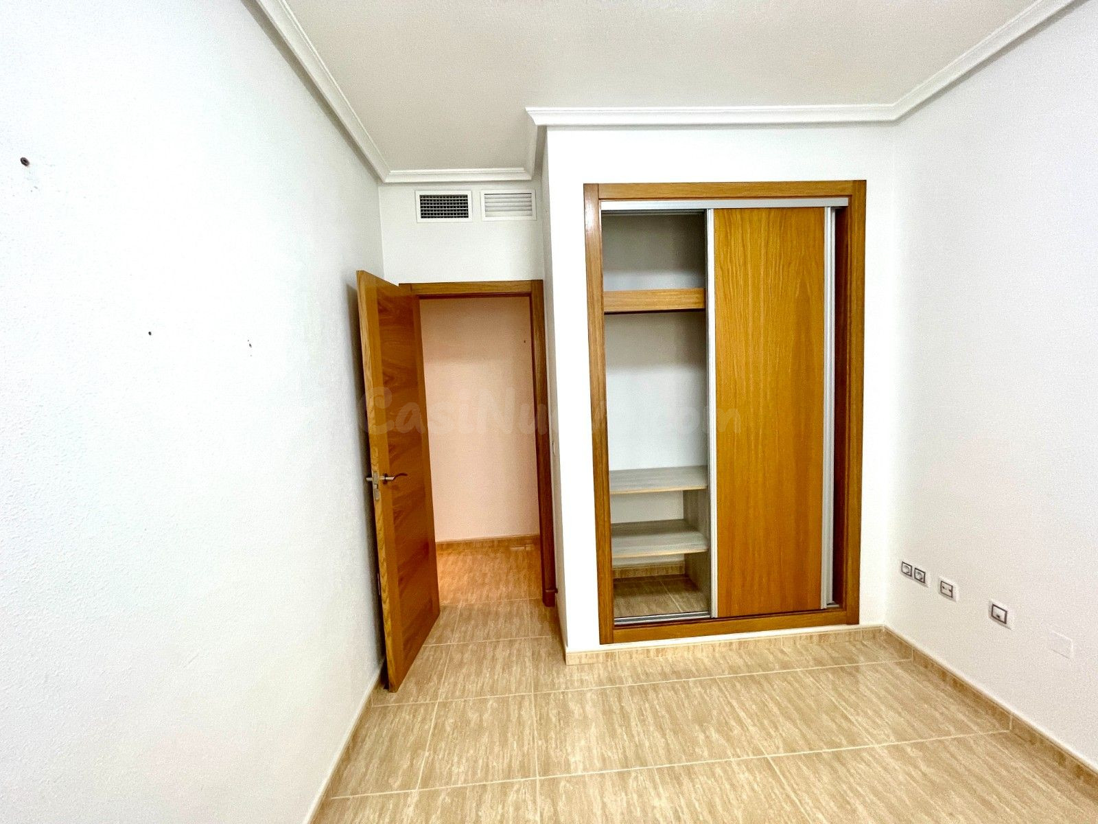 Apartamento 3 habitaciones en venta - Pueblo 5 - foto 3
