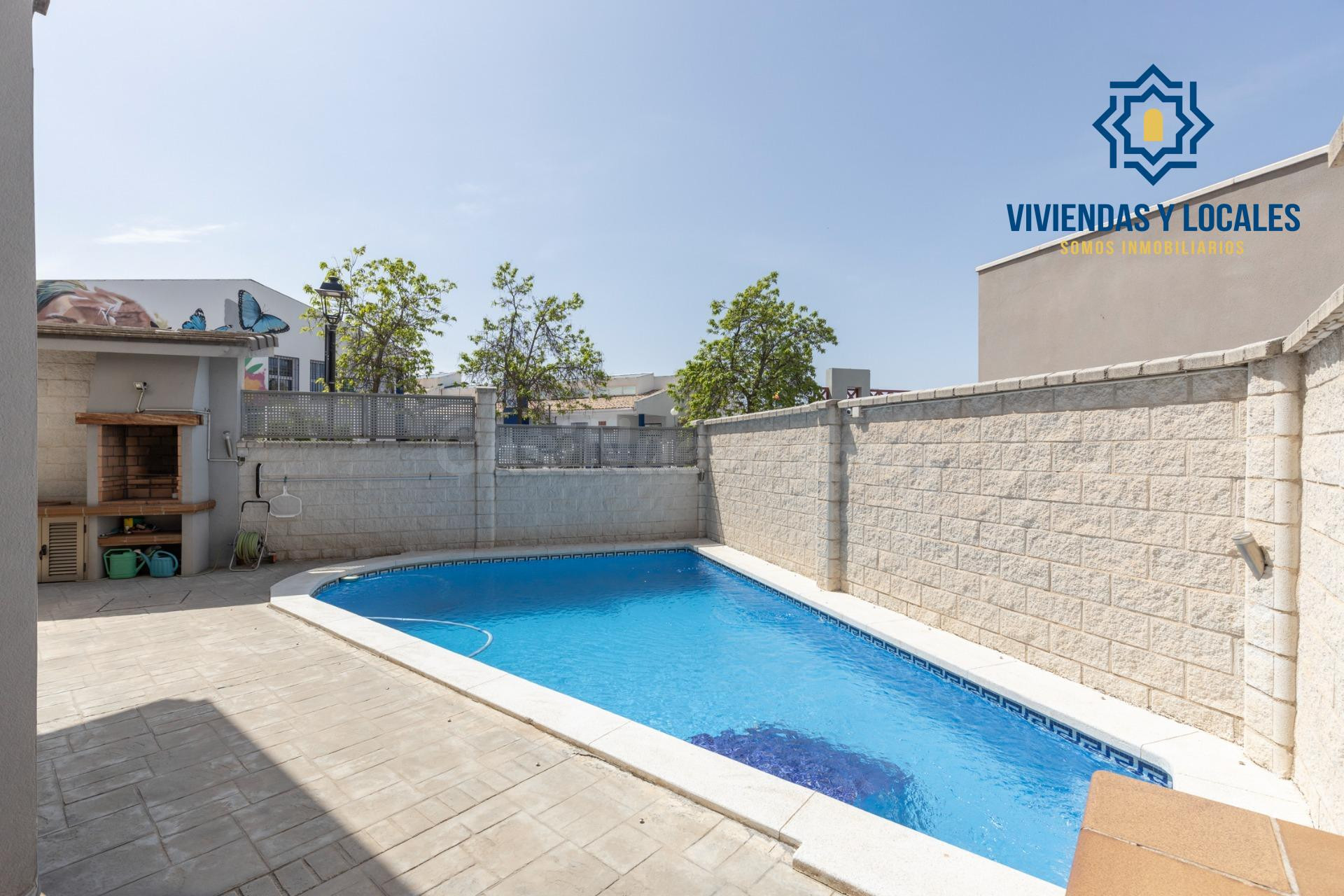 ¡ESPECTACULAR CHALET INDEPENDIENTE MODERNO CON PISCINA PRIVA - foto 5