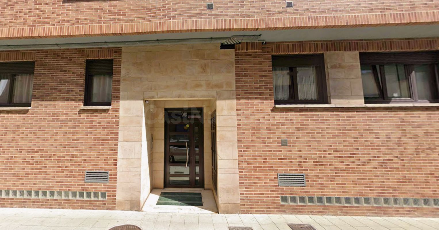 Casa 1 habitación 57m² en venta - La Calzada