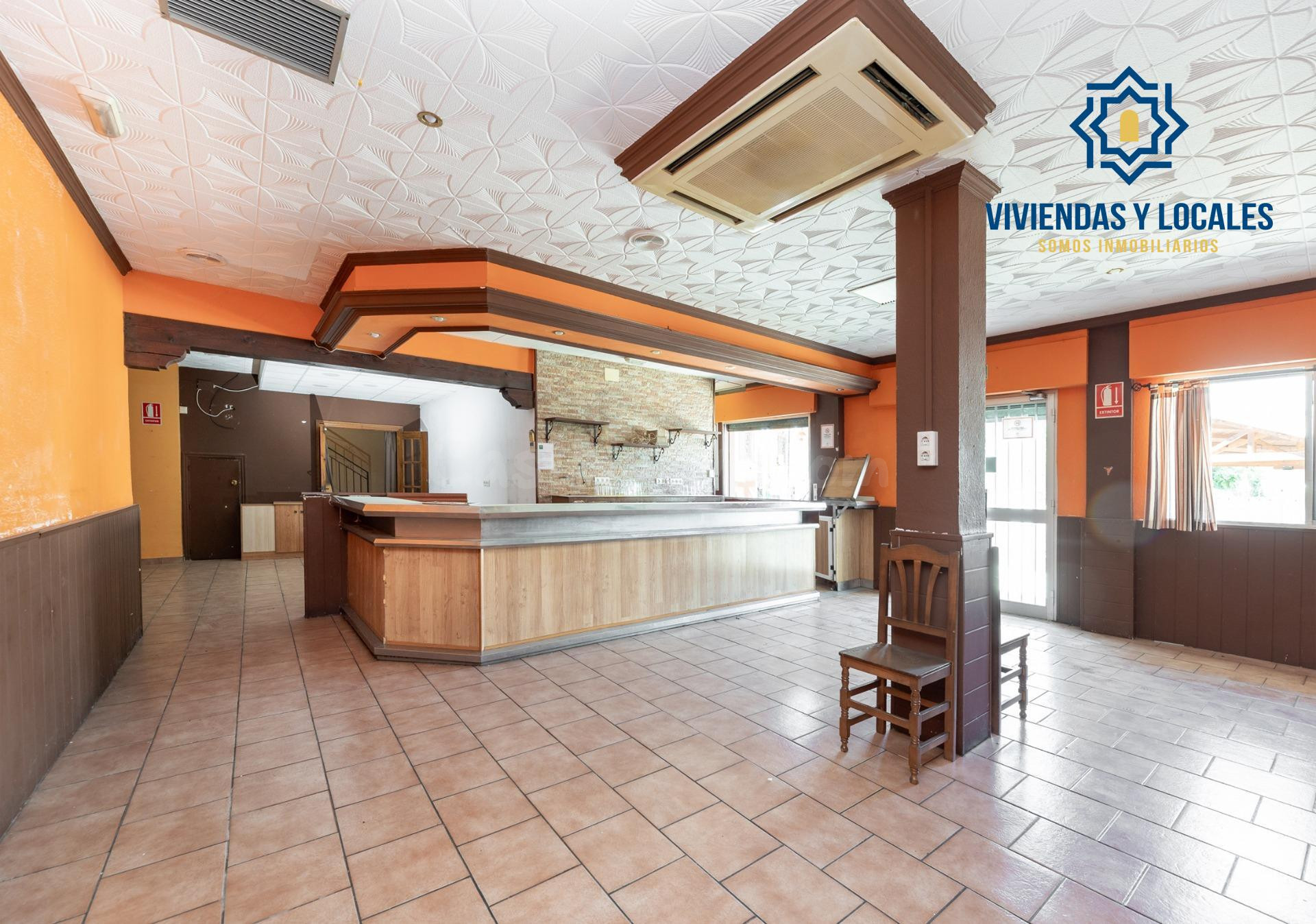 GRAN OPORTUNIDAD, EDIFICIO A LA VENTA EN BARRIO DE MONACHIL.
