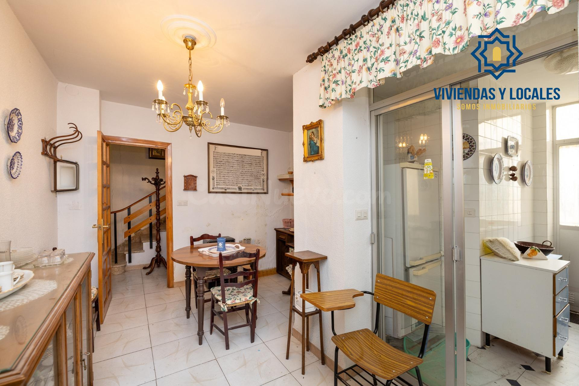Casa en el centro de Santa Fé (Granada) - foto 4