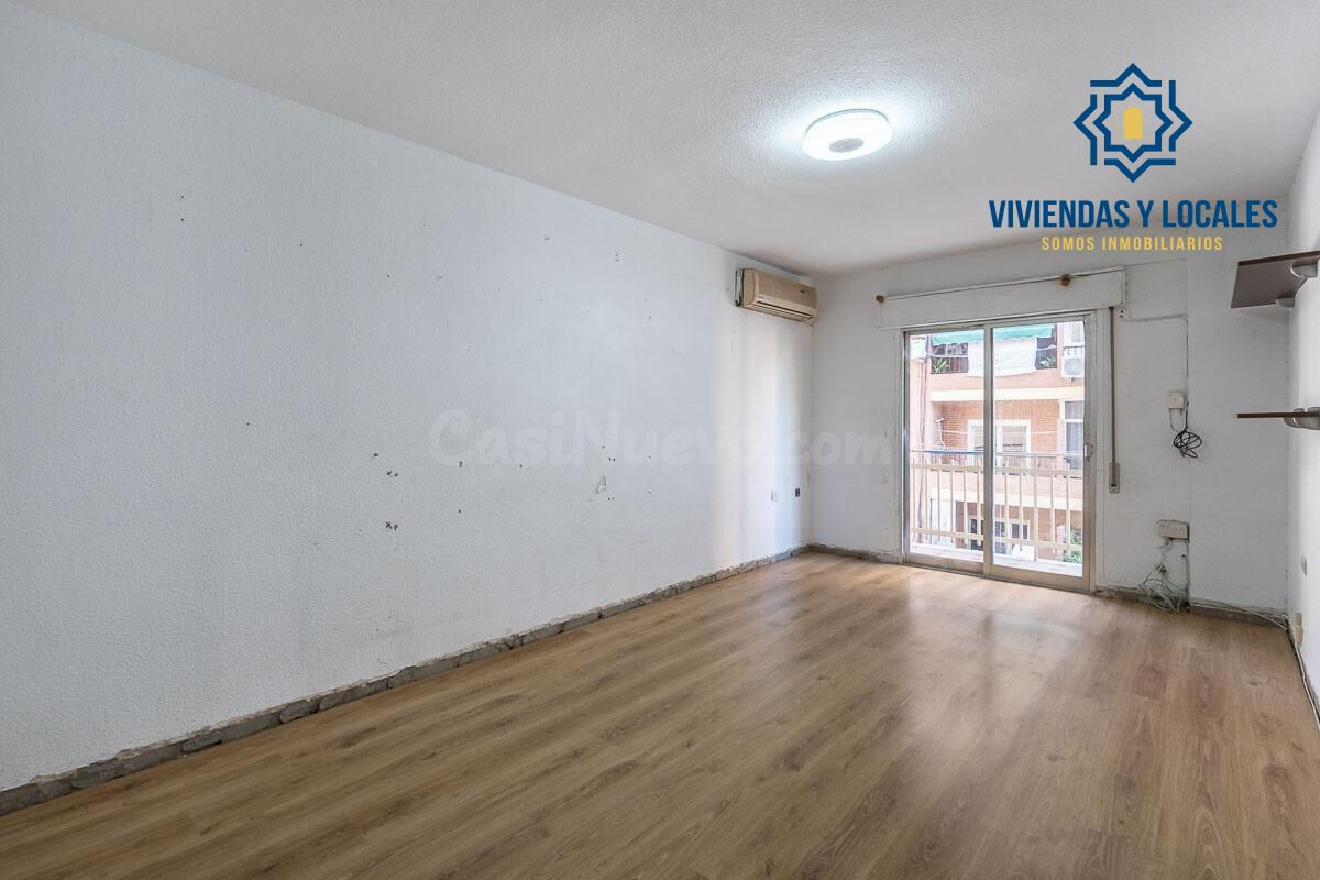 Piso de 3 dormitorios con terraza en plena zona Fontiveros
