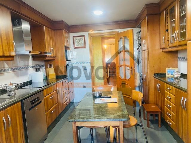 Local comercial 3 habitaciones 102m² en venta - Metro alberic