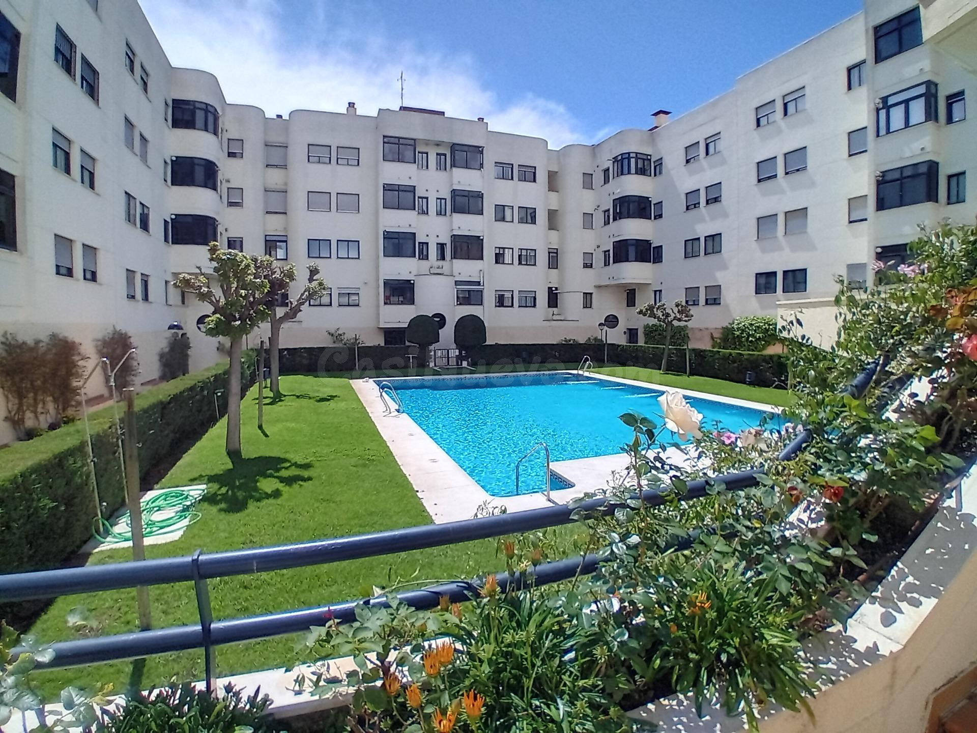 Preciosa vivienda de 2 Dormitorios en el Tablero!!!