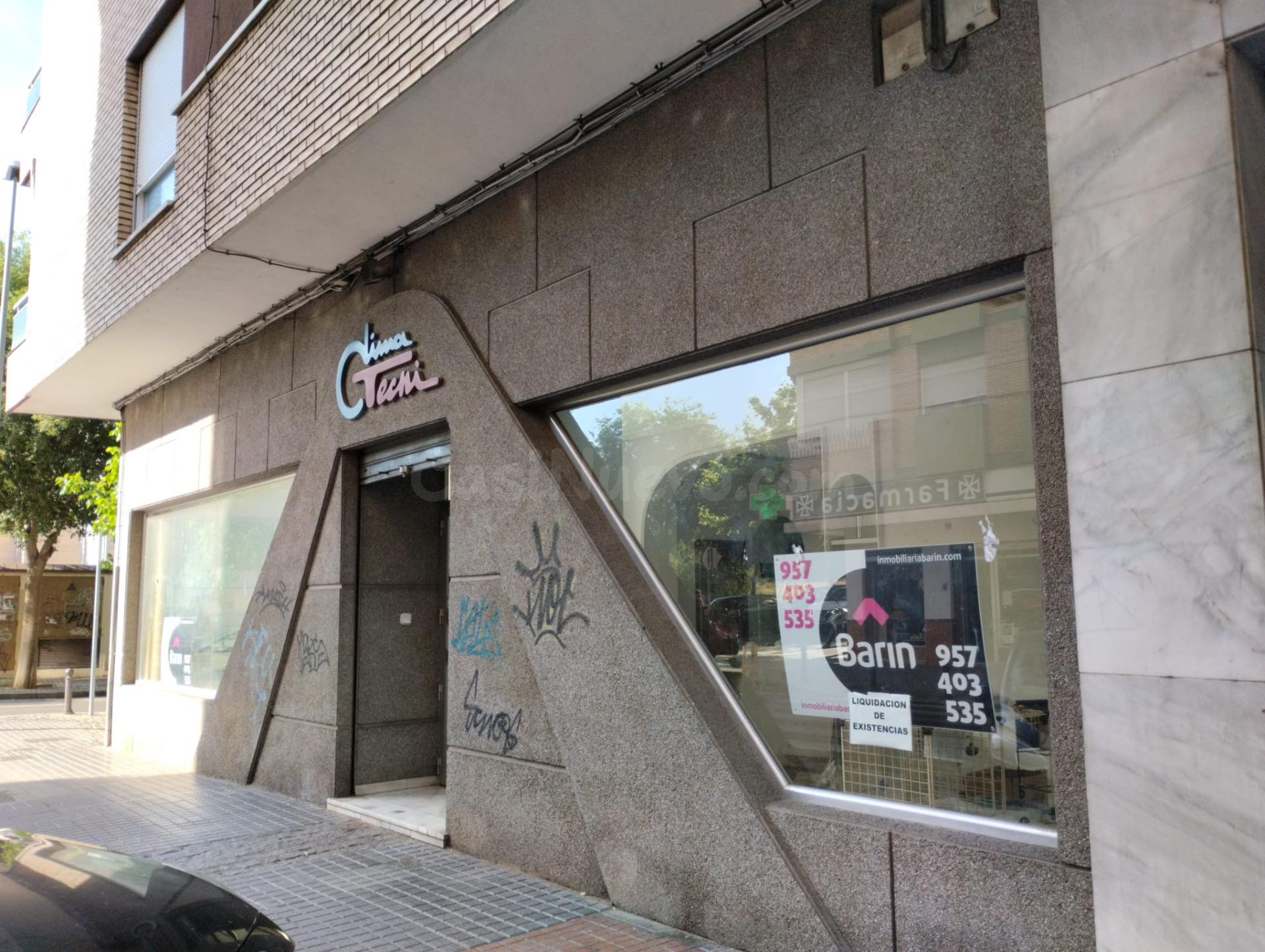 EXCELENTE LOCAL COMERCIAL EN ZONA CENTRO.