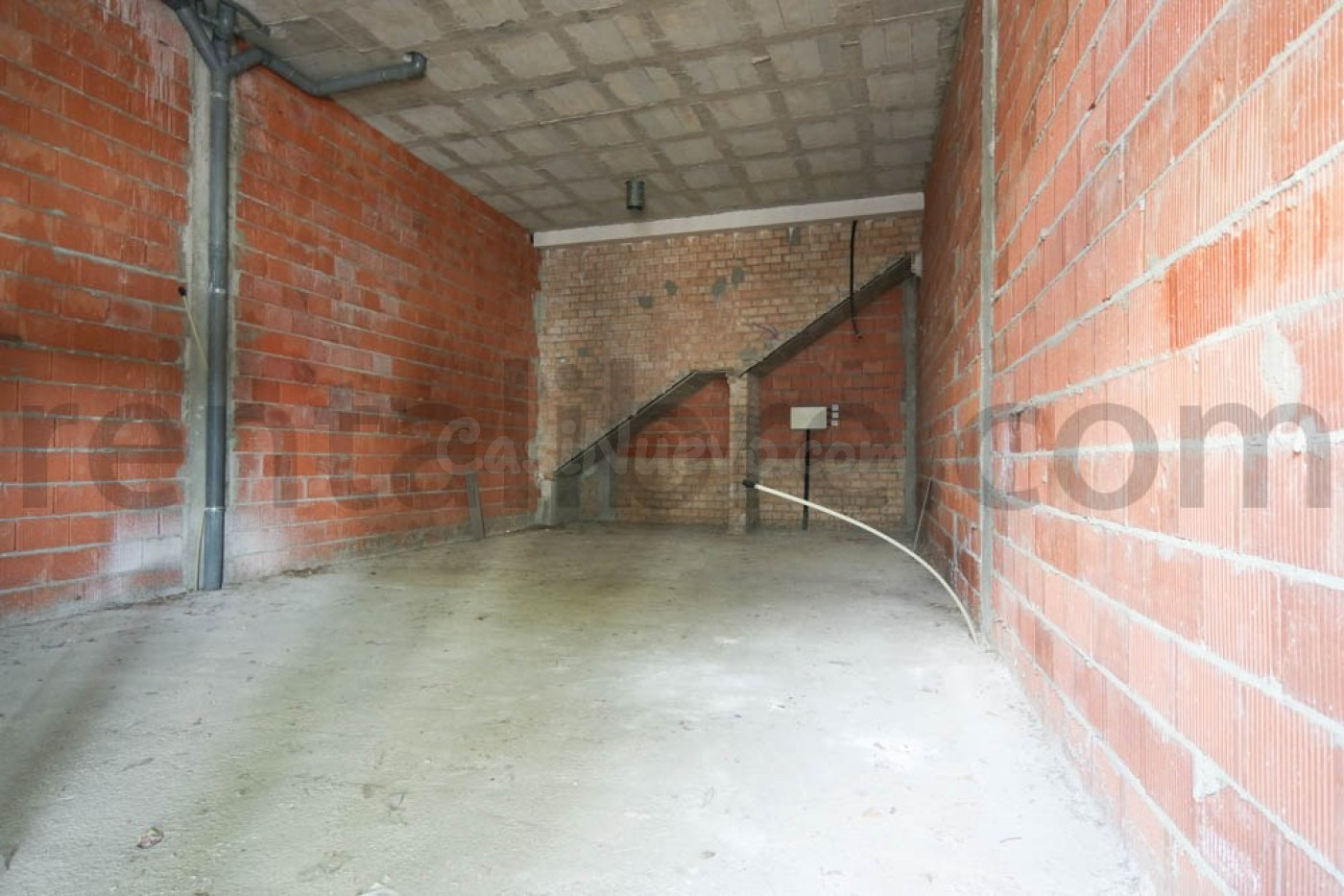 Local comercial 60m² en venta - ronda este