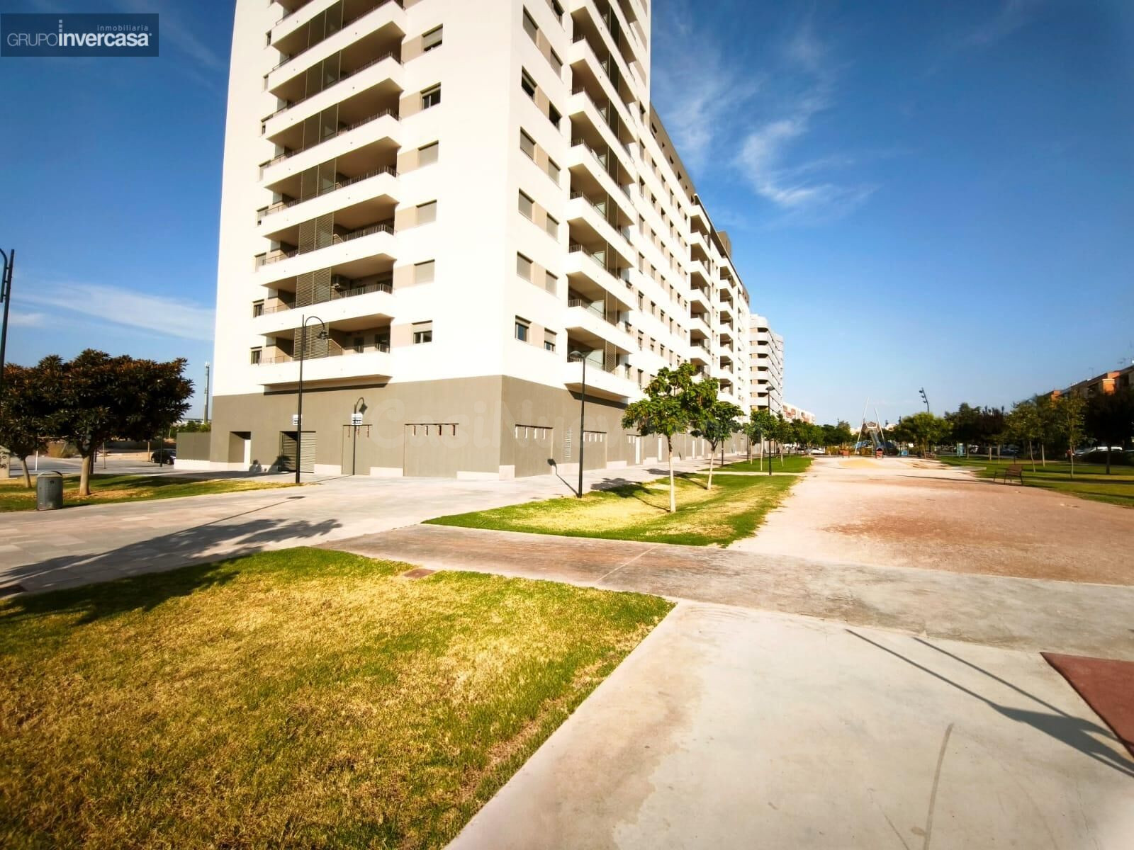 Local comercial de obra nueva en zona Moli D´Animeta (Quart de Poblet)