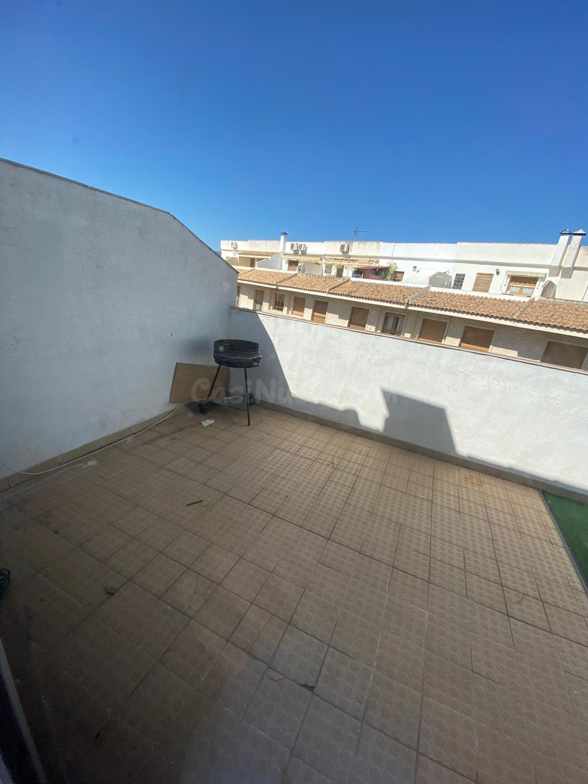 Chalet adosado sin amoblar en petrer - foto 4