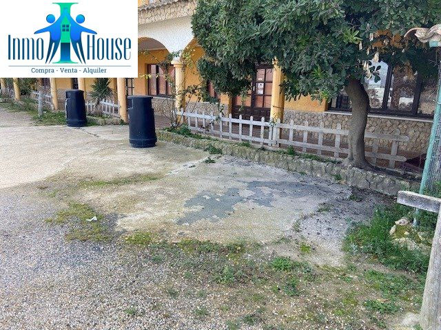 SE VENDE HOSTAL -RESTAURANTE