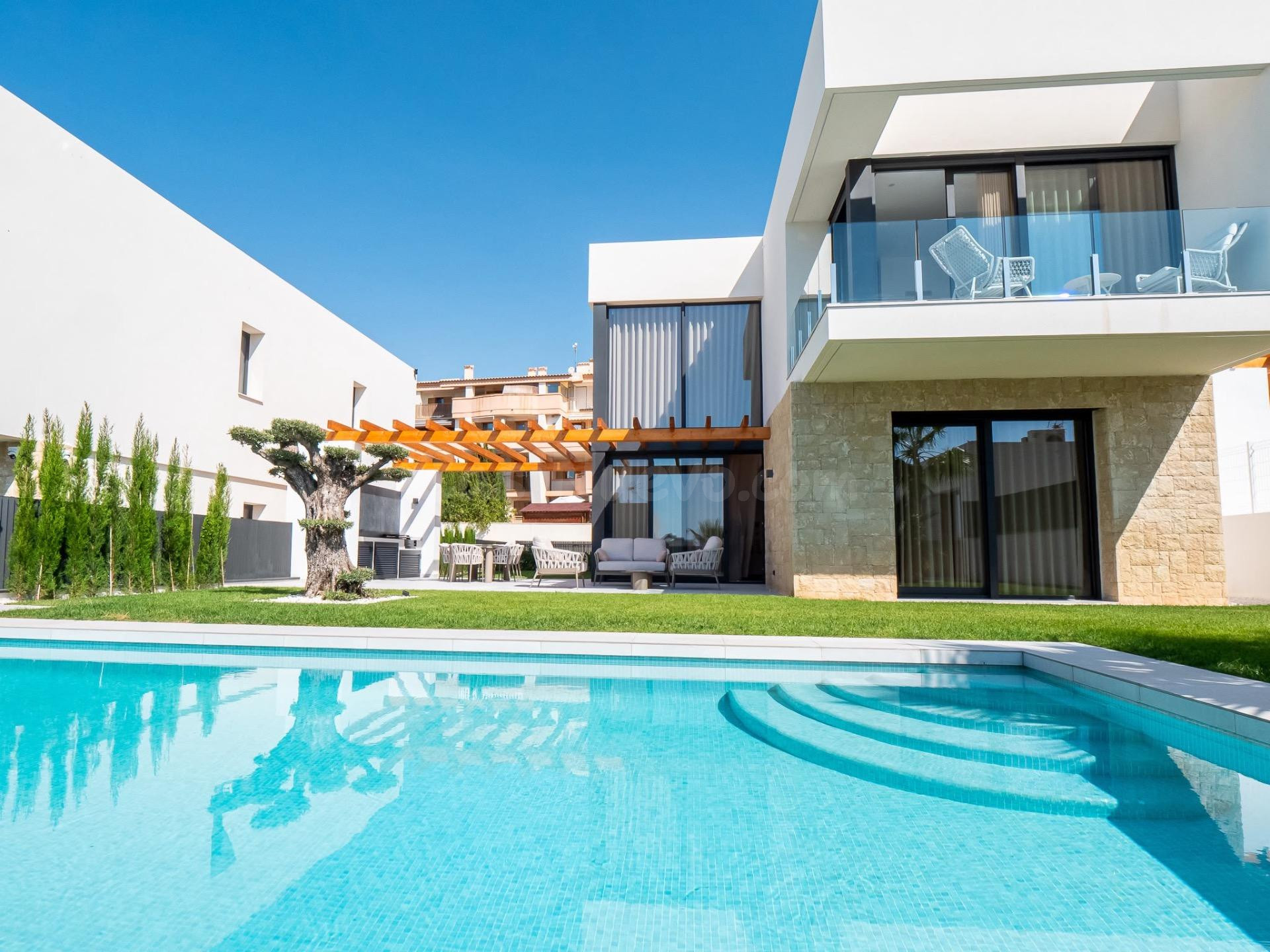 Villa Lujosa en Finestrat , entrega en 12-14 meses