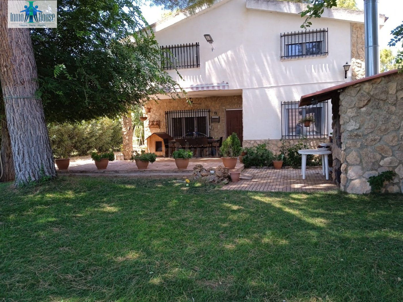 ref S067. INMOHOUSE VENDE CHALET EN URB. AGUASOL