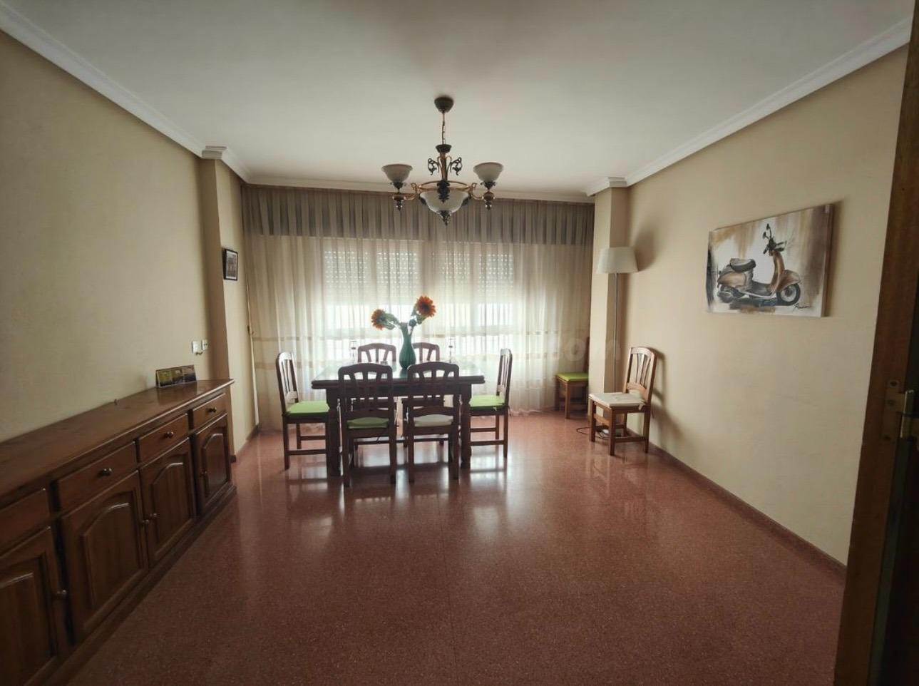 Elegante Piso en Alquiler en Banyeres de Mariola por €680