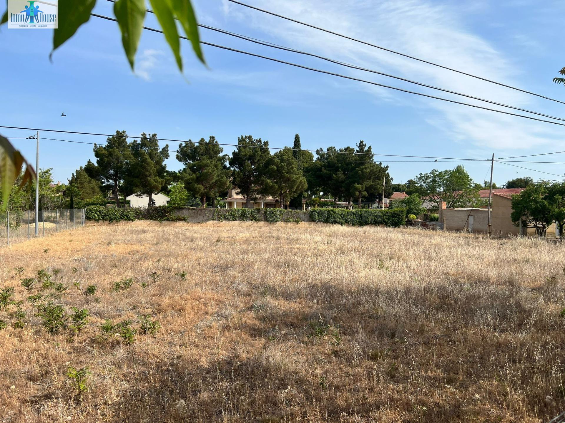 SE VENDE TERRENO -CARRETERA JAEN-