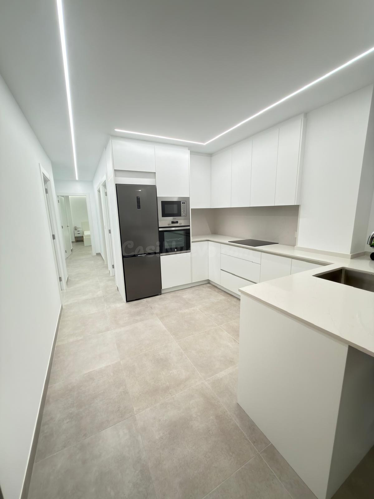 Amplio y Moderno Piso en Alquiler en el Corazón de Elche