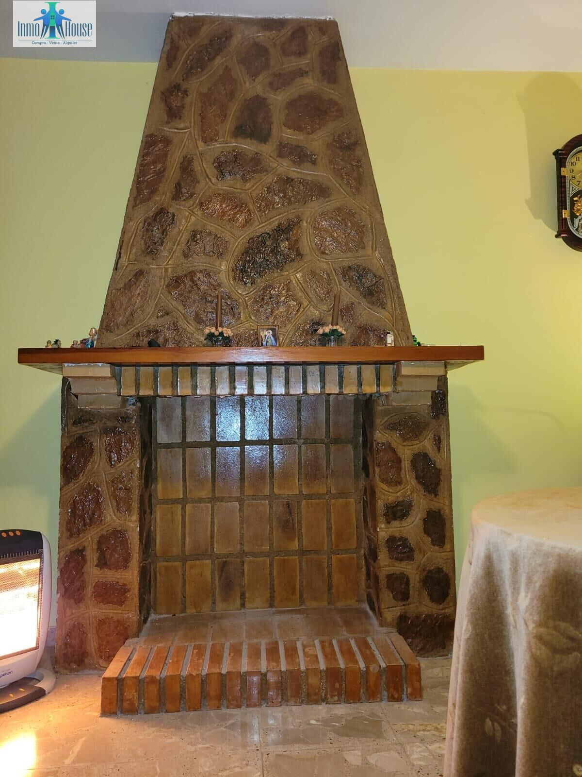 SE VENDE CASA EN BIENSERVIDA