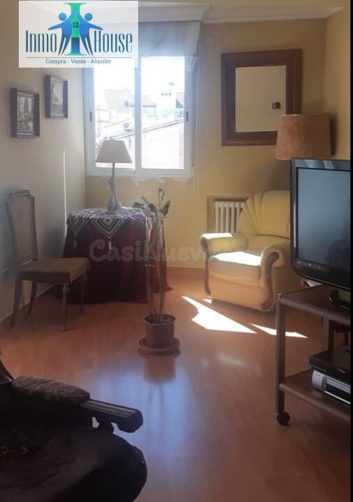 INMOHOUSE vende excelente vivienda en el corazón de la ciudad.